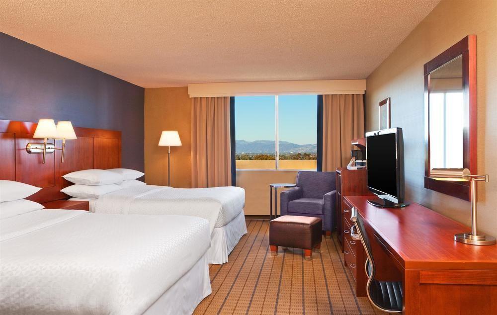 Four Points By Sheraton Los Angeles Westside Hotell Exteriör bild